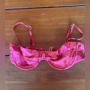 acacia hadley top ahunui small